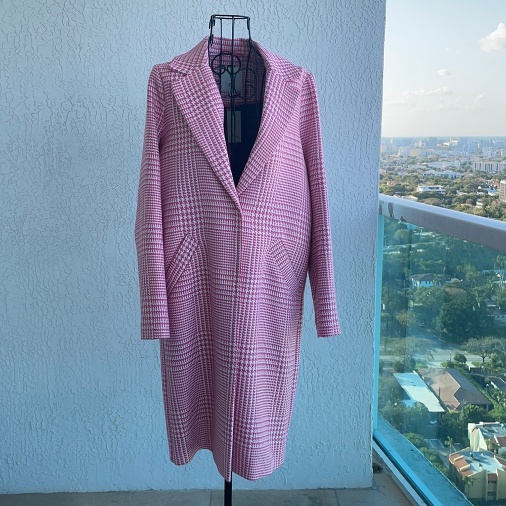 Houndstooth coat